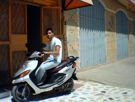 toujour moi
