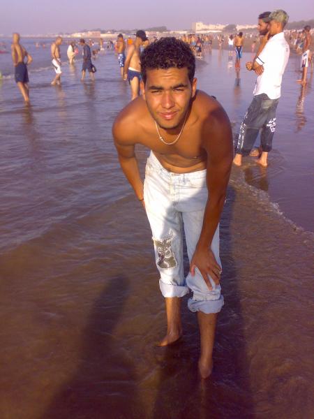 beau pose